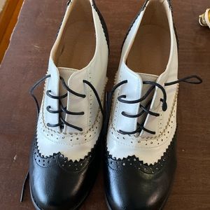 Womens Two Tone Dress Pumps Oxfords